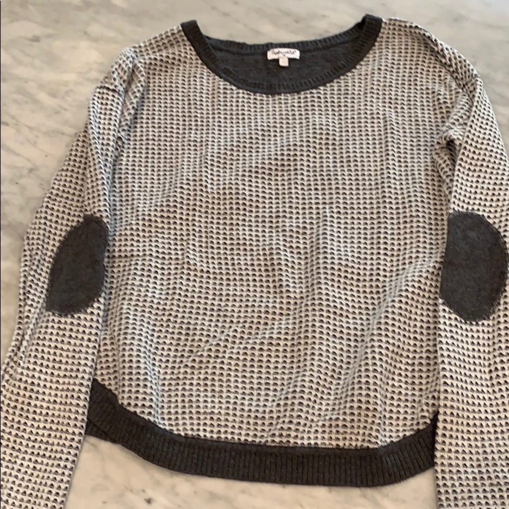 Splendid girls grey waffle sweatshirt size 14